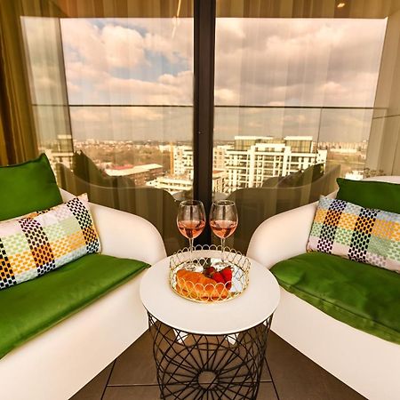 One Verdi Park Exclusive Apartments - Panoramic View & Private Parking Bucharest Luaran gambar