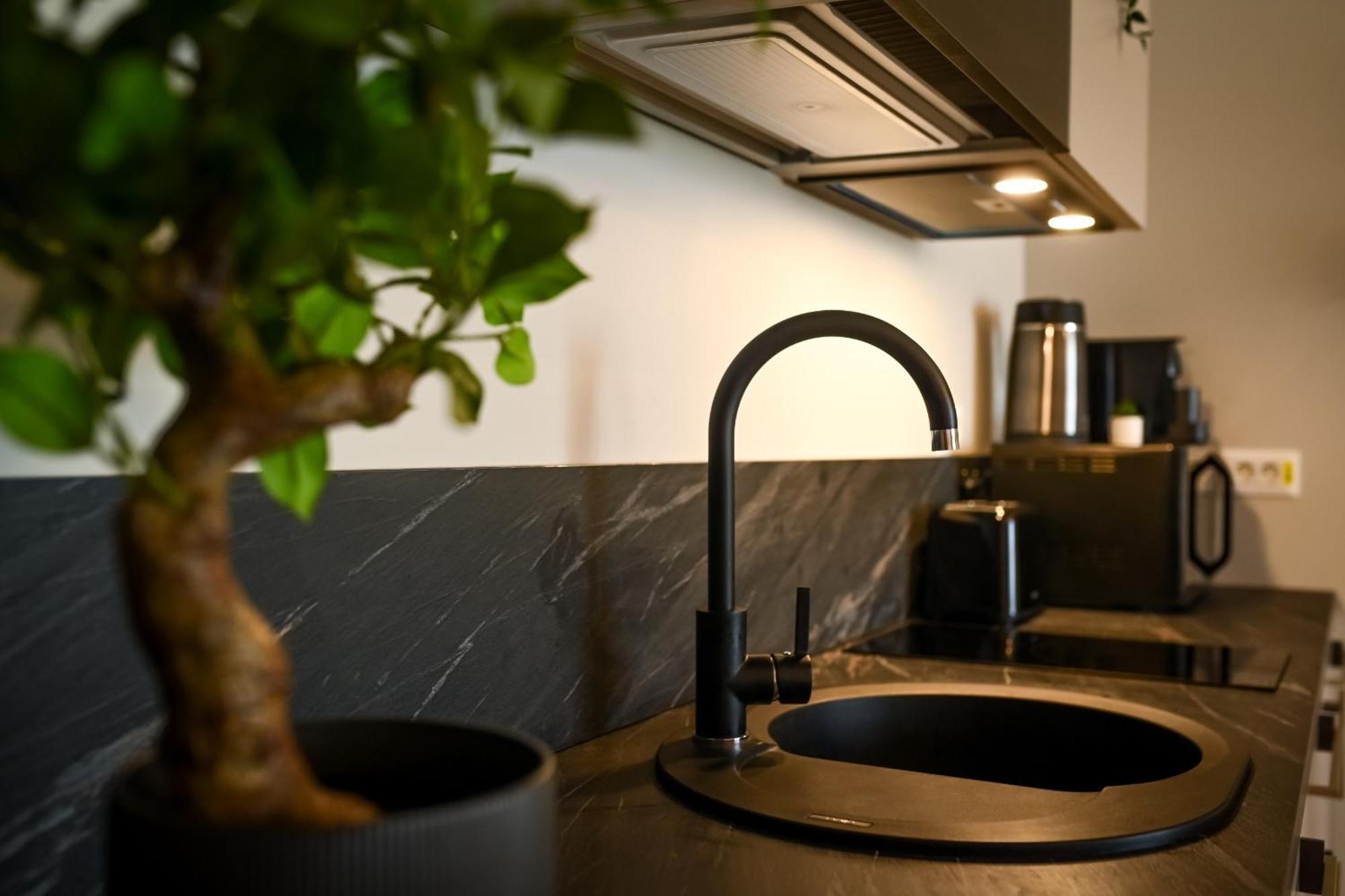 One Verdi Park Exclusive Apartments - Panoramic View & Private Parking Bucharest Bilik gambar