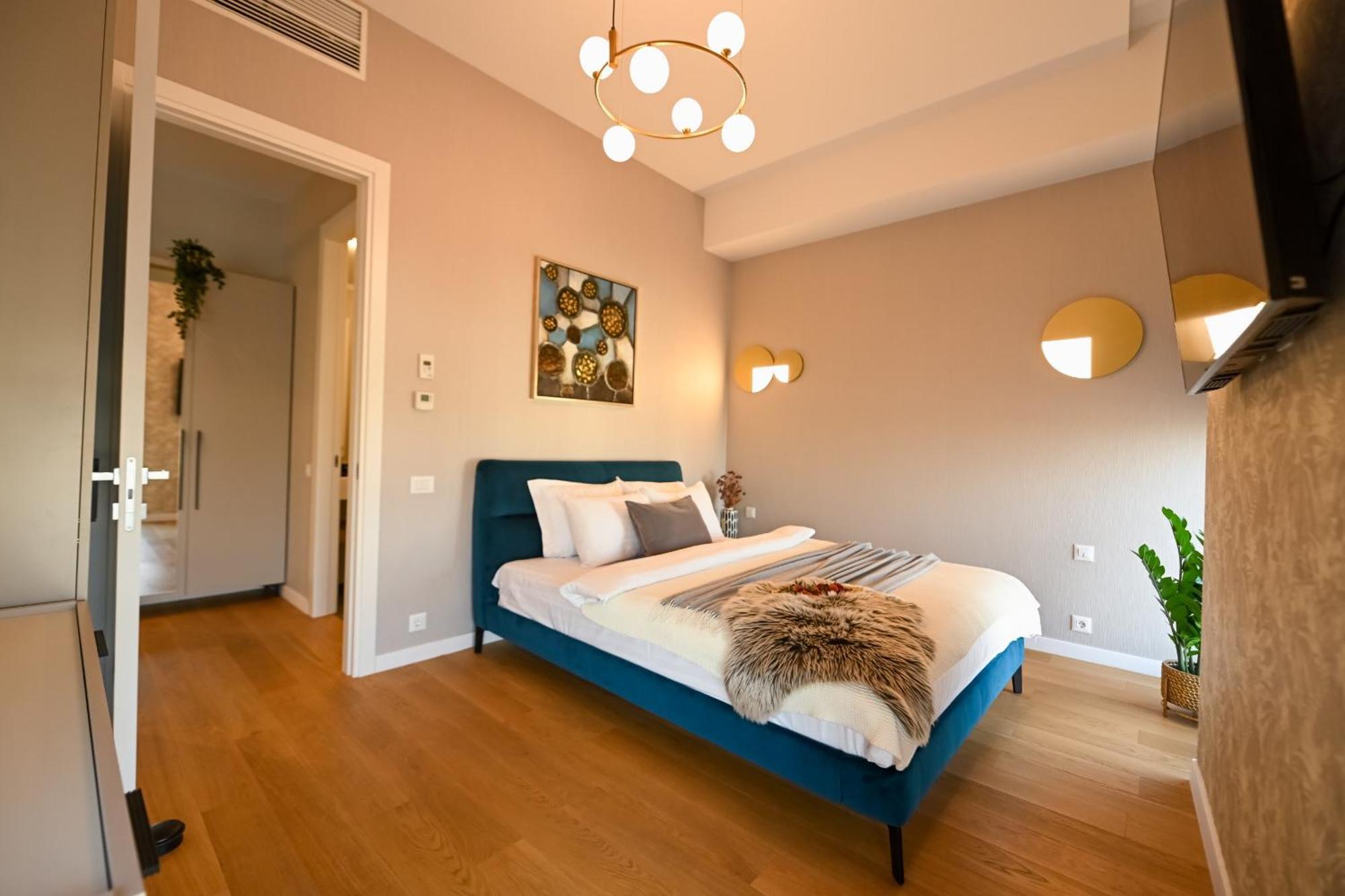 One Verdi Park Exclusive Apartments - Panoramic View & Private Parking Bucharest Bilik gambar