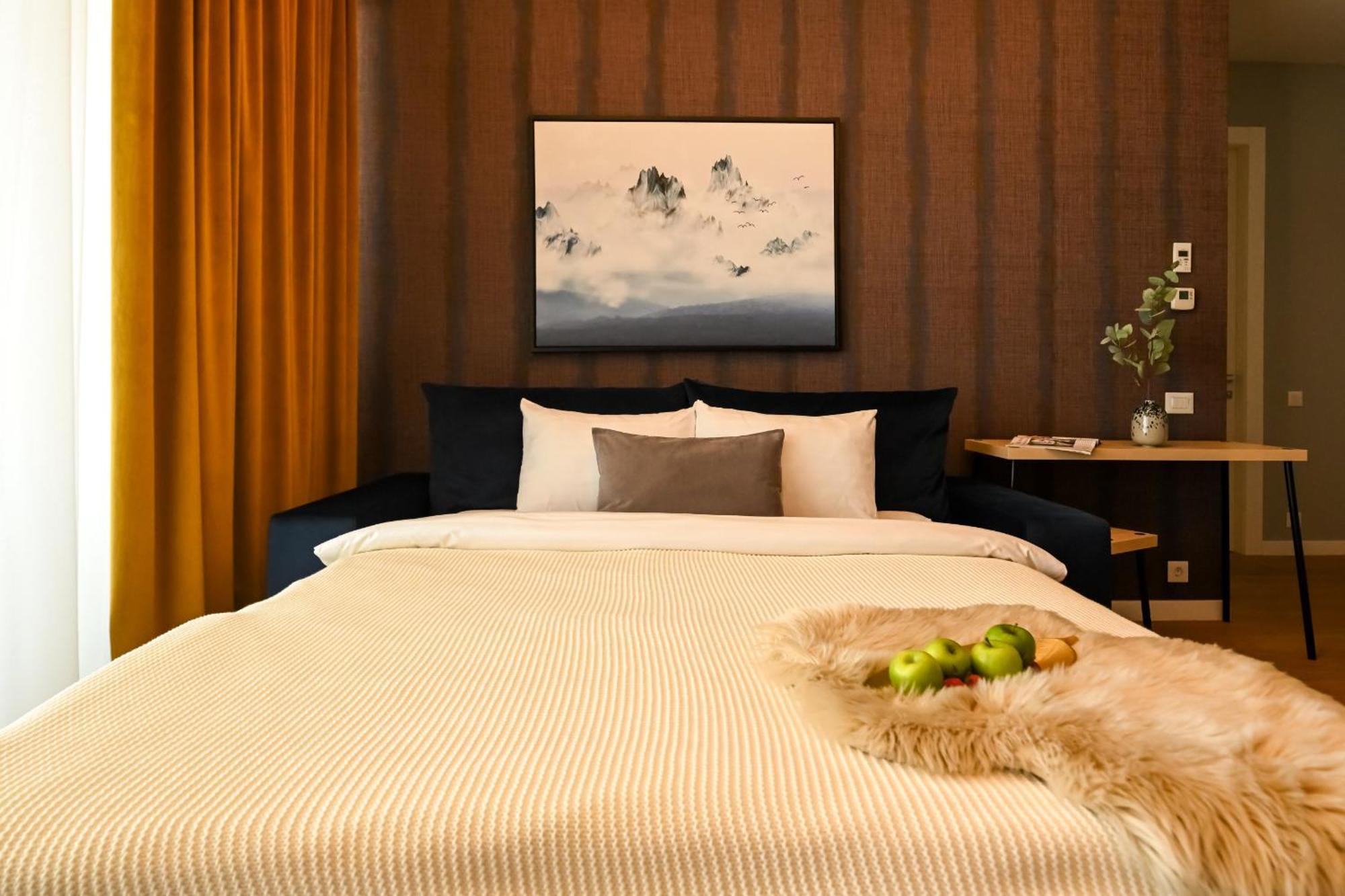 One Verdi Park Exclusive Apartments - Panoramic View & Private Parking Bucharest Bilik gambar